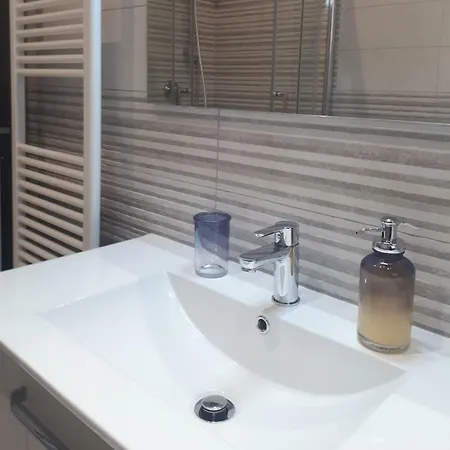 Vives 63 아파트 *
